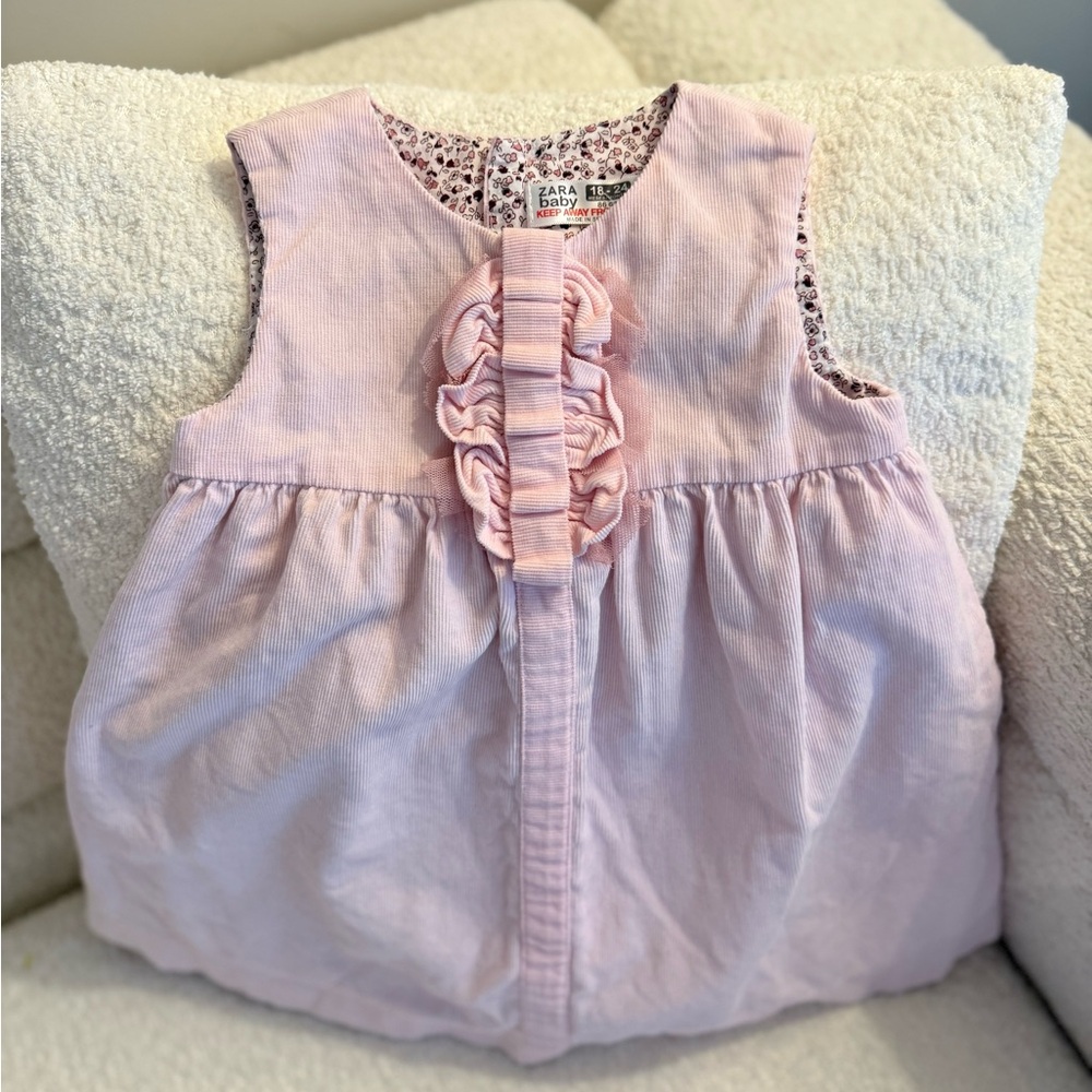 ZARA Baby Pink Velvet Dress with Floral Lining – 18-24 Months – Made in Spain